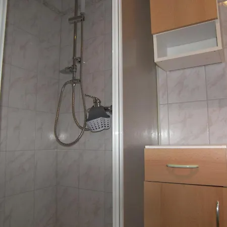 公寓 Vincent Mit Terrasse, Grill & Wlan